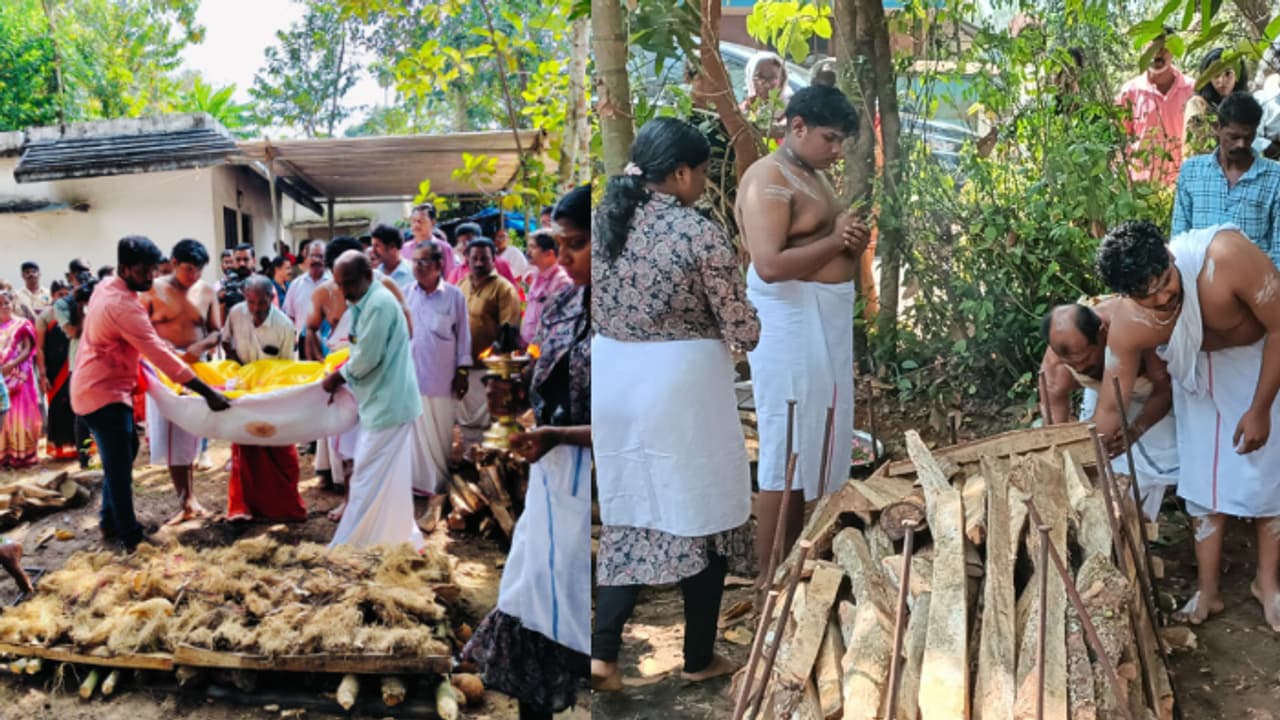രണ്ടുപേര്ക്കും ഒരുക്കിയ ഒരൊറ്റ ചിതയ്ക്ക് തീകൊളുത്തി ചെറുമകൻ; വൻ ജനാവലിയെത്തി രാഘവനും ഭാരതിക്കും യാത്രാമൊഴി രണ്ടുപേര്ക്കും ഒരുക്കിയ ഒരൊറ്റ ചിതയ്ക്ക് തീകൊളുത്തി ചെറുമകൻ; വൻ ജനാവലിയെത്തി രാഘവനും ഭാരതിക്കും യാത്രാമൊഴി