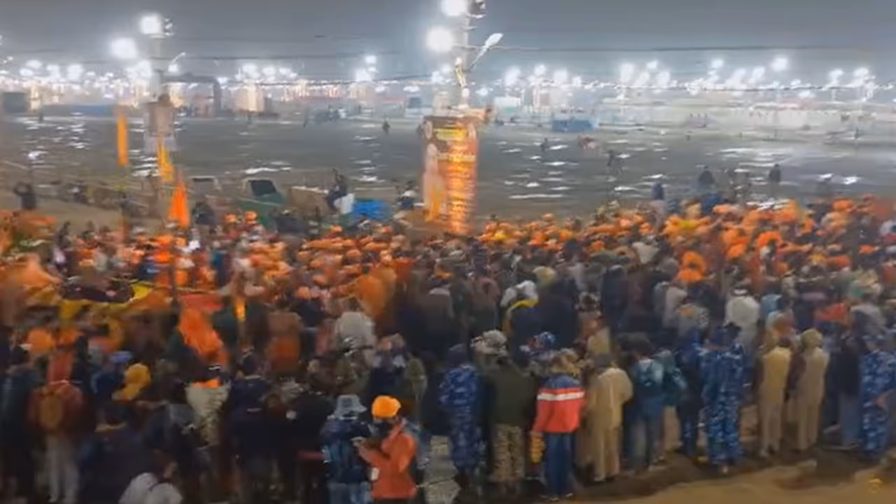 Maha Kumbh 2025: Over 6 million devotees take holy dip at Triveni Sangam on Basant Panchami's 3rd Amrit Snan Maha Kumbh 2025: Over 6 million devotees take holy dip at Triveni Sangam on Basant Panchami's 3rd Amrit Snan
