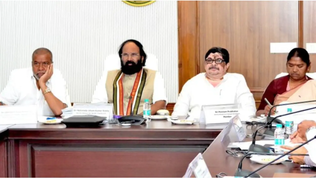 ജനസംഖ്യയുടെ പകുതിയിലധികം ഒബിസി വിഭാഗം, ജാതി സെൻസസ് കണക്ക് പുറത്ത് വിട്ട് തെലങ്കാന 