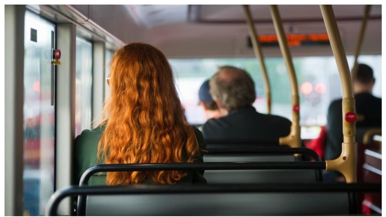 കാമുകന്റെ സന്ദേശത്തിൽ പ്രകോപിതയായി അജ്ഞാതനെ കൊണ്ട് കാമുകനെ കൊലപ്പെടുത്തി; നാല് വർഷത്തിന് ശേഷം യുവതി പിടിയിൽ കാമുകന്റെ സന്ദേശത്തിൽ പ്രകോപിതയായി അജ്ഞാതനെ കൊണ്ട് കാമുകനെ കൊലപ്പെടുത്തി; നാല് വർഷത്തിന് ശേഷം യുവതി പിടിയിൽ