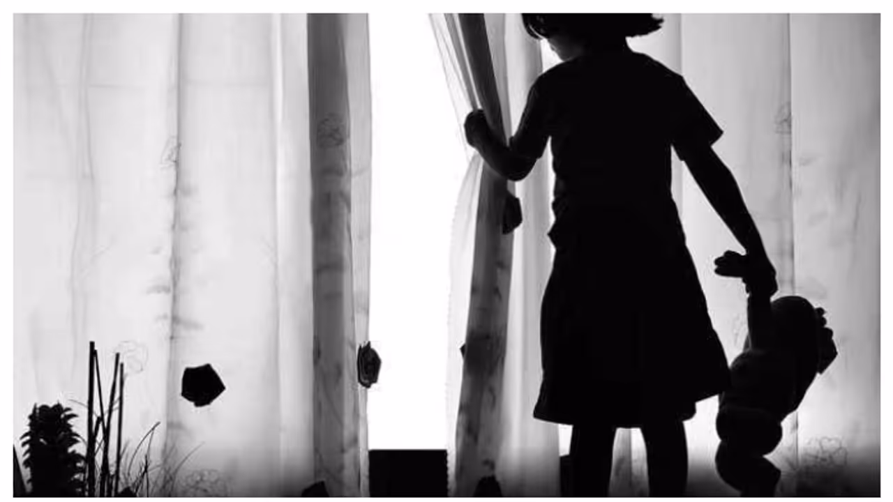 ಮಂಡ್ಯದಲ್ಲಿ 8 ವರ್ಷದ ಬಾಲಕಿ ಮೇಲೆ ಲೈಂಗಿಕ ದೌರ್ಜನ್ಯ