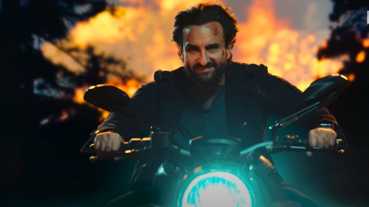 'കള്ളന്റെ റോളില്' സെയ്ഫ് അലി ഖാന്: കുത്തേറ്റ ശേഷം ആദ്യമായി പൊതുവേദിയിൽ, ടീസര് പുറത്തിറക്കി 'കള്ളന്റെ റോളില്' സെയ്ഫ് അലി ഖാന്: കുത്തേറ്റ ശേഷം ആദ്യമായി പൊതുവേദിയിൽ, ടീസര് പുറത്തിറക്കി