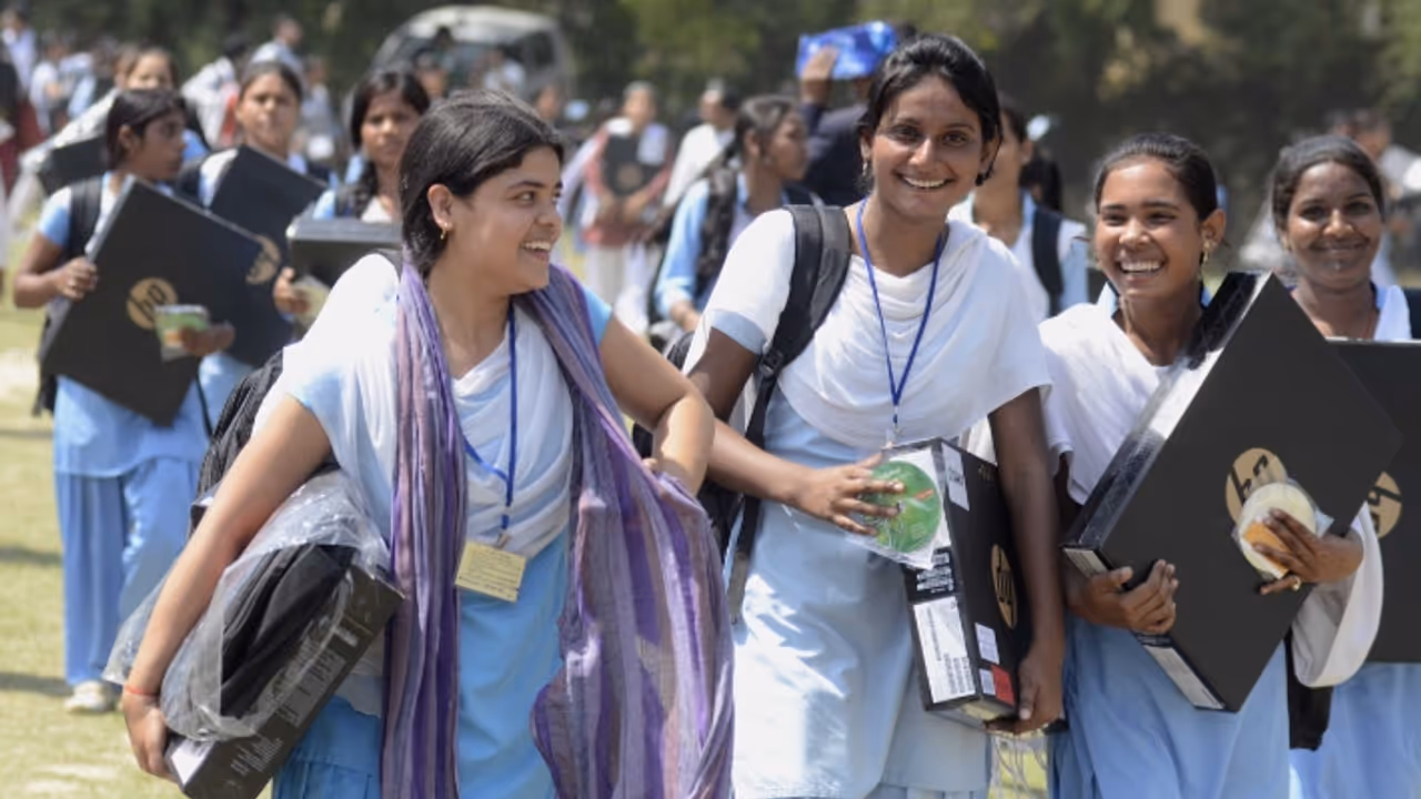 Student Free Laptop Scheme Student Free Laptop Scheme