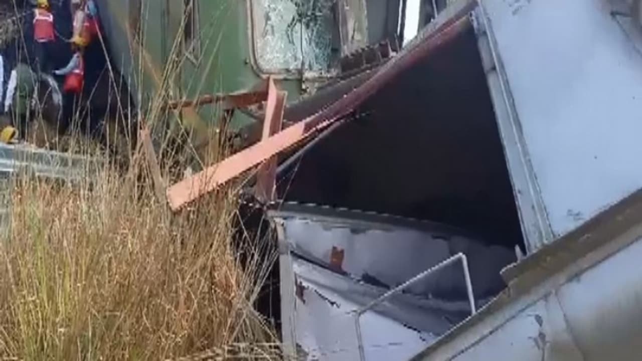 2 railway officials injured as goods train collides with stationary train in UP's Fatehpur 2 railway officials injured as goods train collides with stationary train in UP's Fatehpur