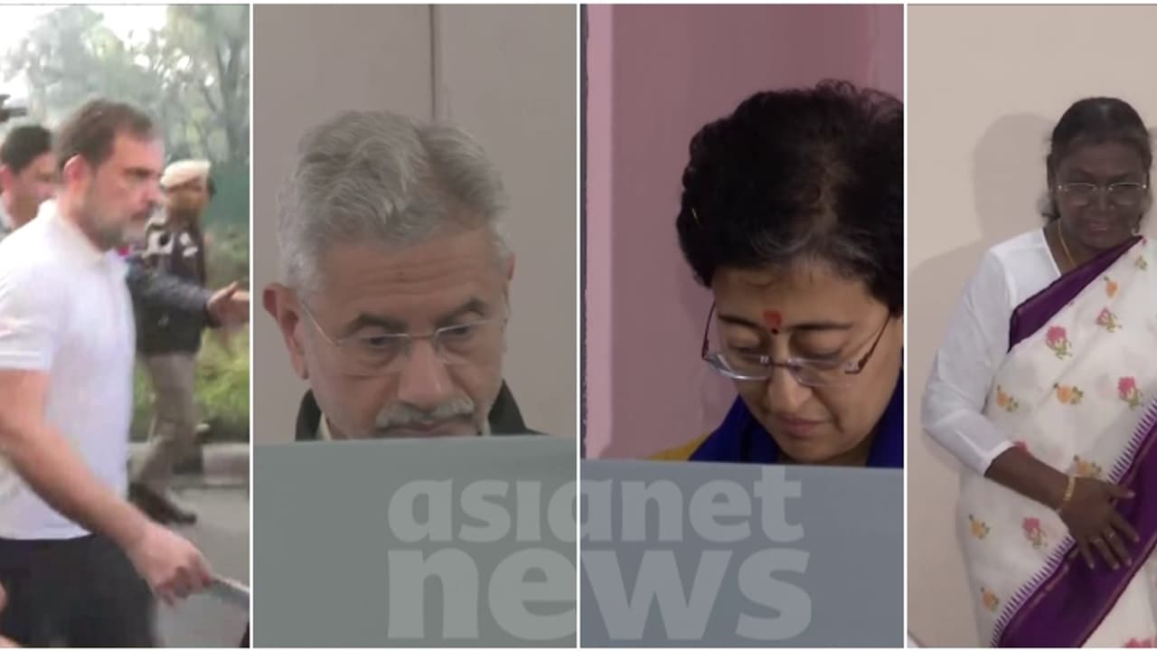 ദില്ലി വിധിയെഴുതുന്നു; ആദ്യ മണിക്കൂറിൽ ഭേദപ്പെട്ട പോളിംഗ്, വോട്ട് രേഖപ്പെടുത്തി രാഷ്ട്രപതിയും രാഹുൽ ഗാന്ധിയും ദില്ലി വിധിയെഴുതുന്നു; ആദ്യ മണിക്കൂറിൽ ഭേദപ്പെട്ട പോളിംഗ്, വോട്ട് രേഖപ്പെടുത്തി രാഷ്ട്രപതിയും രാഹുൽ ഗാന്ധിയും