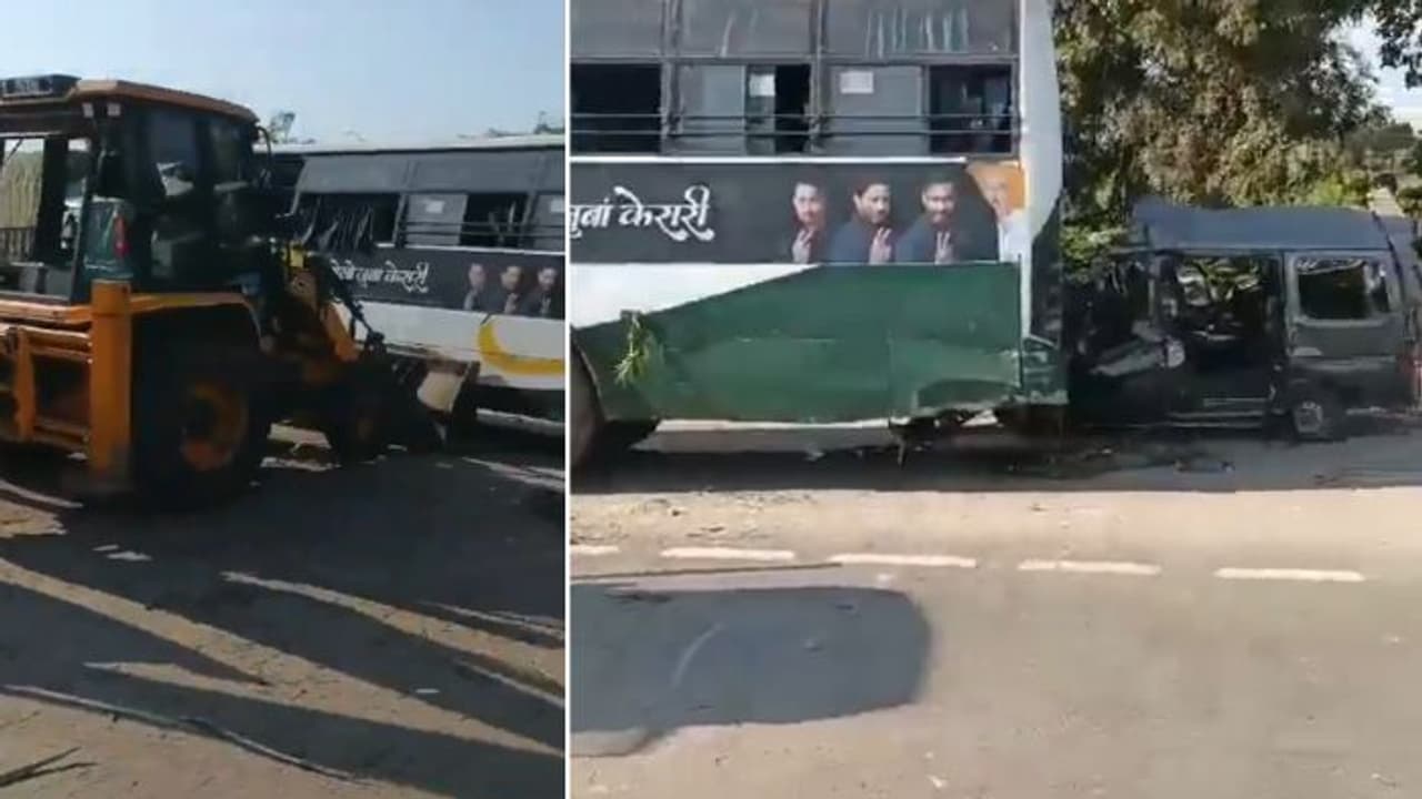 Rajasthan: 8 killed in collision between bus and car near Dudu (WATCH)