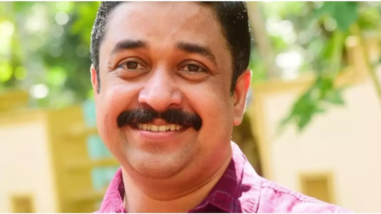 'പകുതി വില' തട്ടിപ്പ്; നജീബ് കാന്തപുരം എംഎൽഎക്കെതിരെ പൊലീസ് കേസ്, ചുമത്തിയത് വഞ്ചനക്കുറ്റത്തിനുള്ള വകുപ്പ് 'പകുതി വില' തട്ടിപ്പ്; നജീബ് കാന്തപുരം എംഎൽഎക്കെതിരെ പൊലീസ് കേസ്, ചുമത്തിയത് വഞ്ചനക്കുറ്റത്തിനുള്ള വകുപ്പ്