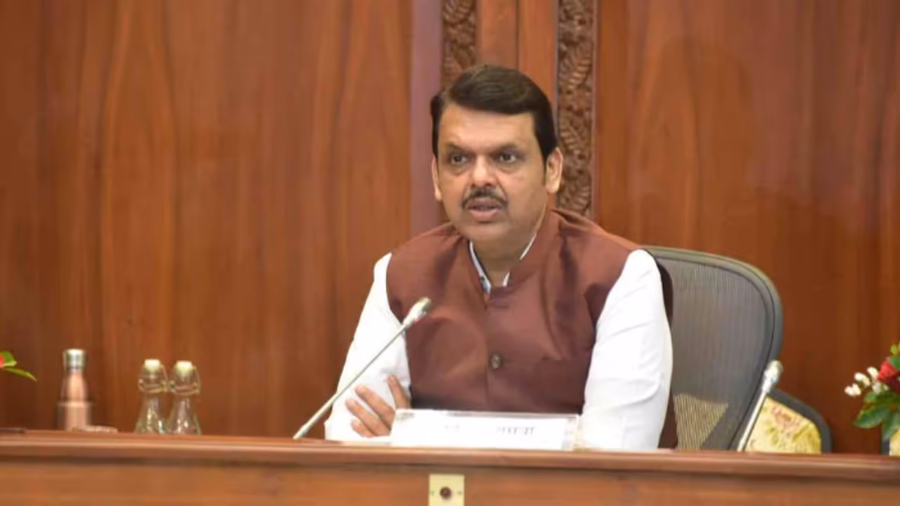 Nagpur violence: 'Rioters will pay for damages... will use bulldozers if needed', says CM Fadnavis (WATCH)