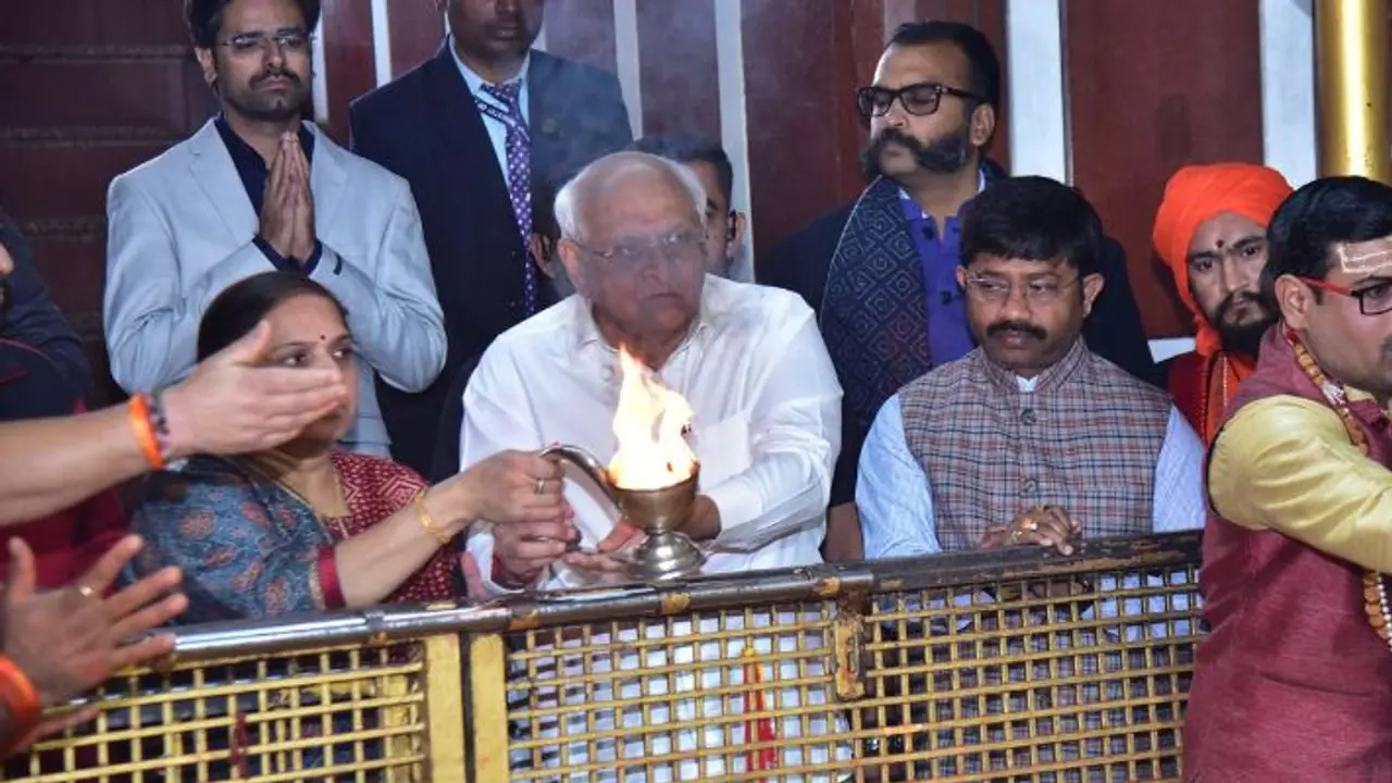 Gujarat CM Bhupendra Patel calls bathing at Triveni Sangam a blessing, applauds Yogi Govt’s Kumbh arrangements