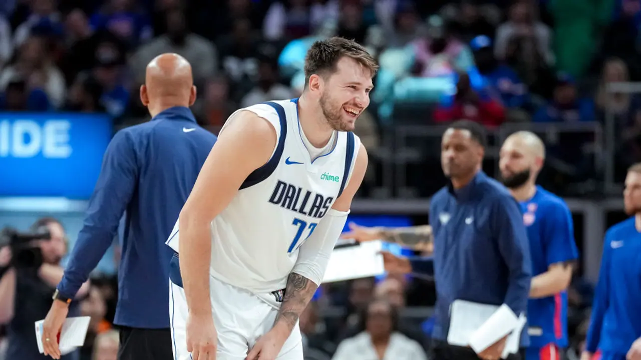 NBA: Reasons Why the Dallas Mavericks’ Season Is Spiraling Out of Control NBA: Reasons Why the Dallas Mavericks’ Season Is Spiraling Out of Control