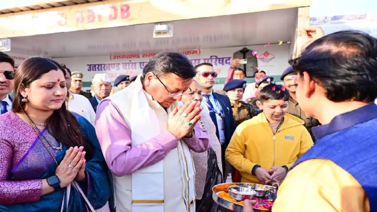 CM Pushkar Singh Dhami praises PM Modi and CM Yogi for the successful organization of Mahakumbh