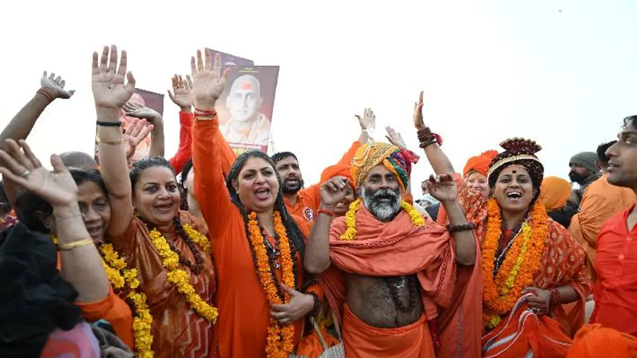 ಮಹಾಕುಂಭ ಮೇಳದಲ್ಲಿ ಸನಾತನ ದರ್ಮ ಅಪ್ಪಿಕೊಂಡ ಮಹಿಳೆಯರ ಸಂಖ್ಯೆ ಹೆಚ್ಚು