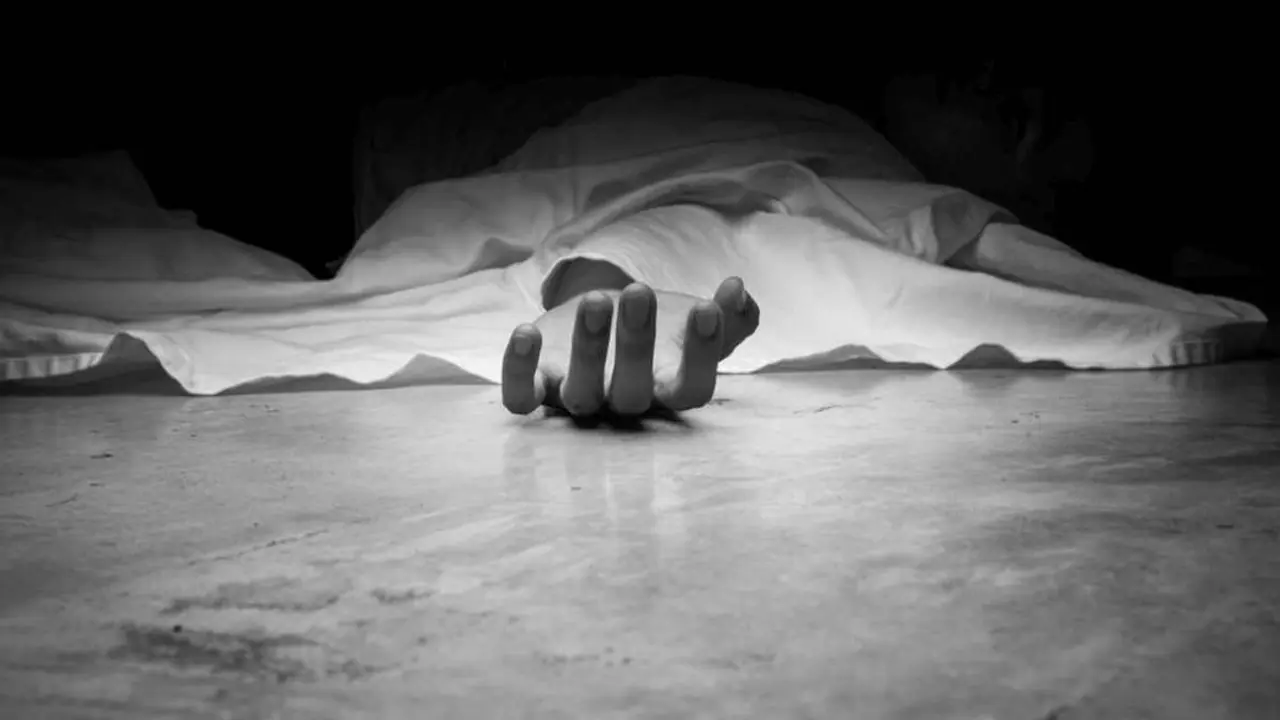 തൃശൂർ കണ്ണാറയിൽ നീർച്ചാലിൽ മൃതദേഹം കണ്ടെത്തി; അന്വേഷണം തുടങ്ങി പൊലീസ്