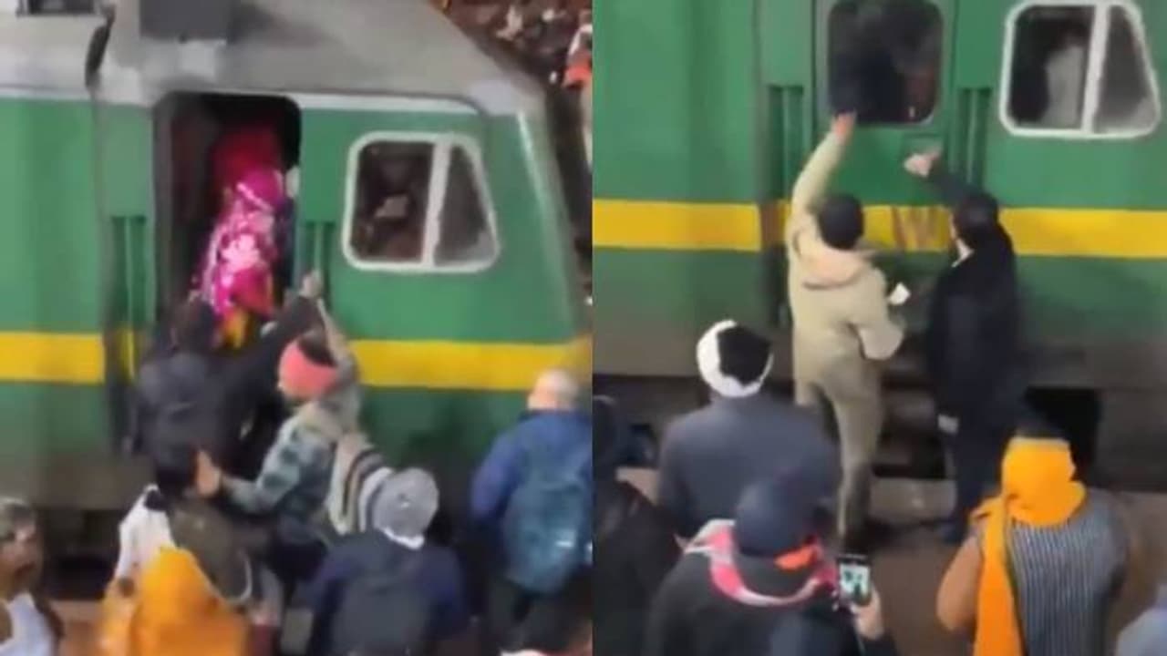 സ്ഥലമില്ല, തിരക്കോട് തിരക്ക്, ലോക്കോ കാബിനിൽ കയറി വാതിലടച്ച് യാത്രക്കാർ, വൈറലായി വീഡിയോ സ്ഥലമില്ല, തിരക്കോട് തിരക്ക്, ലോക്കോ കാബിനിൽ കയറി വാതിലടച്ച് യാത്രക്കാർ, വൈറലായി വീഡിയോ