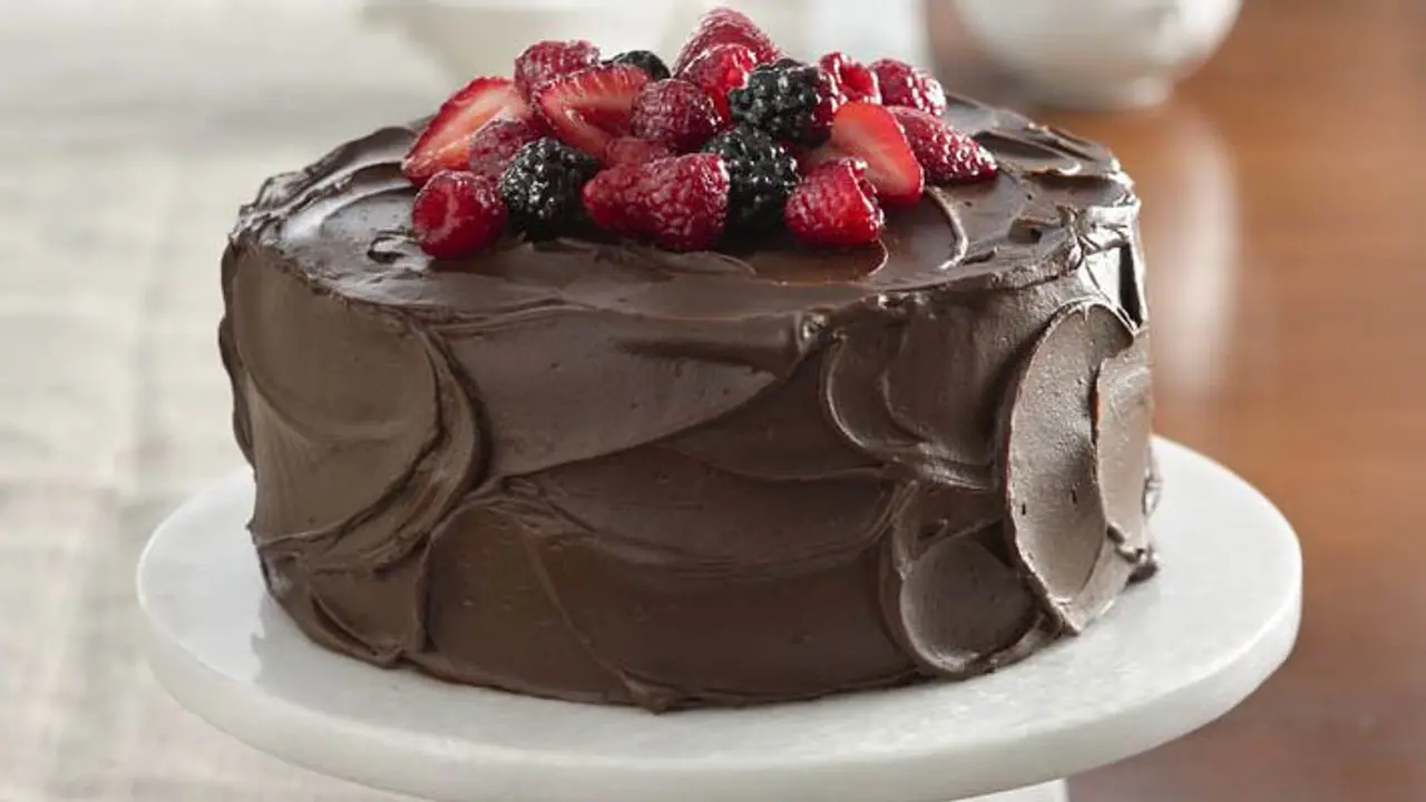 chocolate cake recipe how to make best and tasty homemade cake 