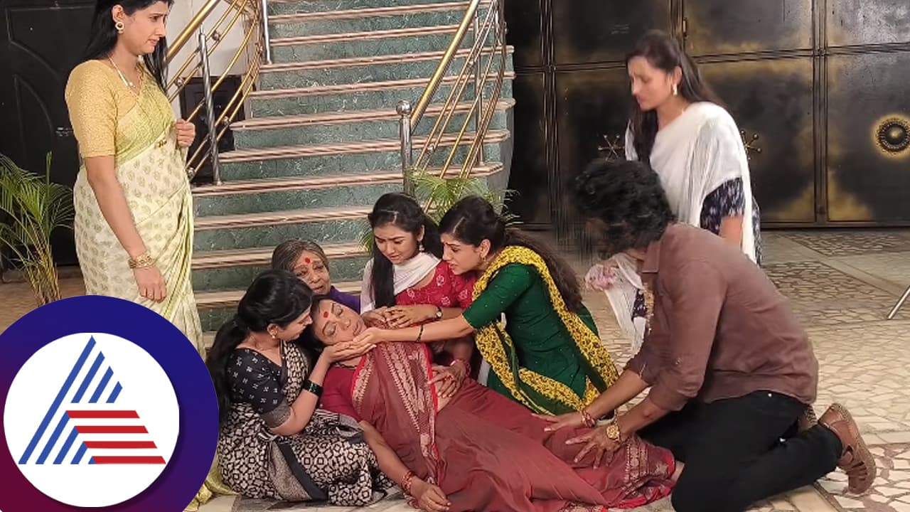 ಸೆಟ್​ನಲ್ಲಿ ಉಮಾಶ್ರೀ ಹೊಟ್ಟೆಗೆ ಚೂರಿ ಇರಿತ! ಪುಟ್ಟಕ್ಕನ ಮಕ್ಕಳು ಶೂಟಿಂಗ್​ನಲ್ಲಿ ನಡೆದದ್ದೇನು? ವಿಡಿಯೋ ವೈರಲ್​