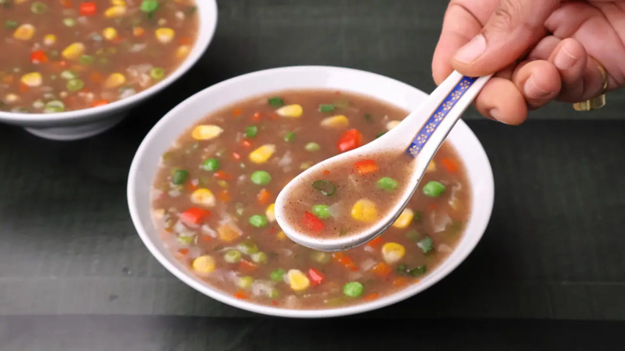 ಸೂಪ್ ರುಚಿ ಹೆಚ್ಚಿಸಲು ಮೂತ್ರ ಮಾಡಿದ ರೆಸ್ಟೋರೆಂಟ್ ಸಿಬ್ಬಂದಿ; 4 ಸಾವಿರ ಗ್ರಾಹಕರಿಗೆ ಪರಿಹಾರ ಕೊಟ್ಟ ಮಾಲೀಕ!