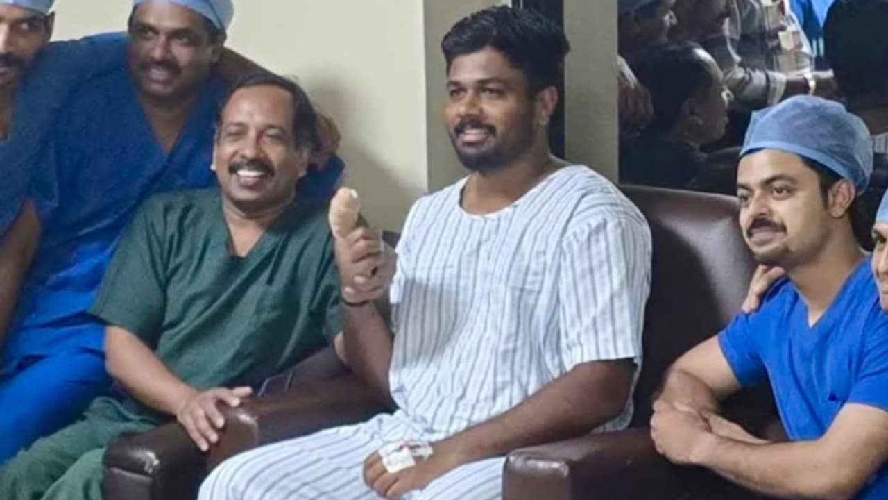 കൈവിരലിന് ശസ്ത്രക്രിയ കഴിഞ്ഞു, രഞ്ജി ട്രോഫി സെമിയിൽ കേരളത്തിനായി കളിക്കാൻ സഞ്ജുവുണ്ടാകില്ല; ഐപിഎല്ലിൽ കളിക്കും കൈവിരലിന് ശസ്ത്രക്രിയ കഴിഞ്ഞു, രഞ്ജി ട്രോഫി സെമിയിൽ കേരളത്തിനായി കളിക്കാൻ സഞ്ജുവുണ്ടാകില്ല; ഐപിഎല്ലിൽ കളിക്കും