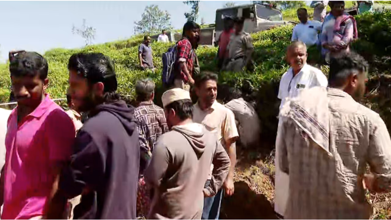 വന്യമൃഗങ്ങൾക്ക് വനത്തിൽ ജലവും ഭക്ഷണവും ഉറപ്പാക്കും; ആക്രമണത്തെ തടയാനായി കർമ്മപദ്ധതിയുമായി വീണ്ടും വനം വകുപ്പ് വന്യമൃഗങ്ങൾക്ക് വനത്തിൽ ജലവും ഭക്ഷണവും ഉറപ്പാക്കും; ആക്രമണത്തെ തടയാനായി കർമ്മപദ്ധതിയുമായി വീണ്ടും വനം വകുപ്പ്