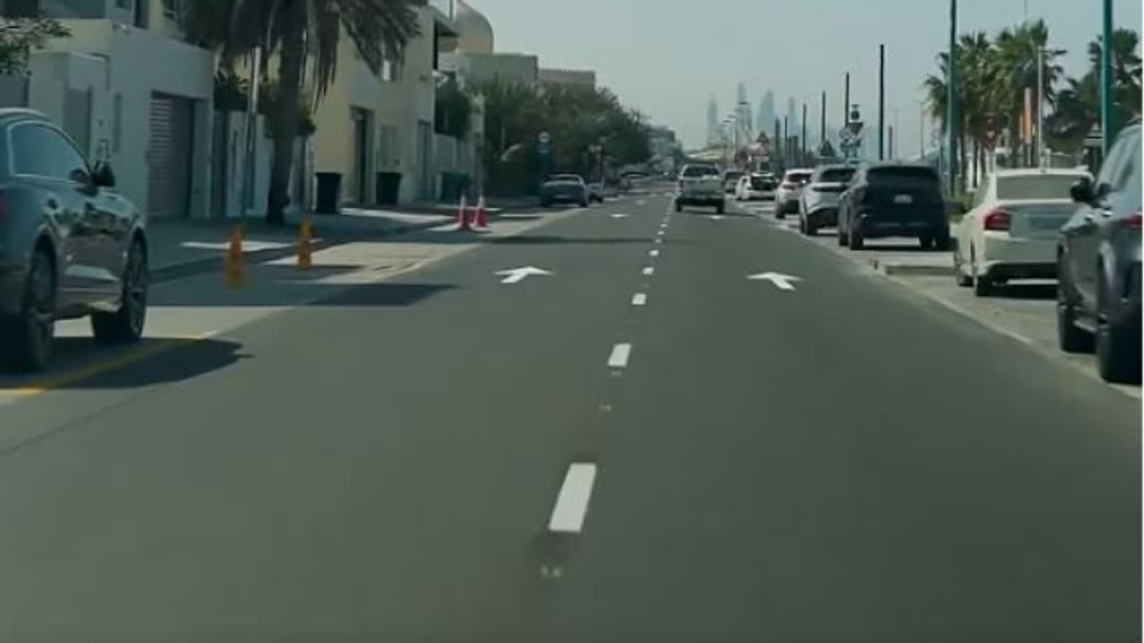 യാത്ര സമയം 10 മിനിട്ട് കുറഞ്ഞു, അധിക പാർക്കിങ് സ്ഥലങ്ങൾ ; ജുമൈറയിൽ റോഡ് നവീകരണം പൂർത്തിയായി യാത്ര സമയം 10 മിനിട്ട് കുറഞ്ഞു, അധിക പാർക്കിങ് സ്ഥലങ്ങൾ ; ജുമൈറയിൽ റോഡ് നവീകരണം പൂർത്തിയായി