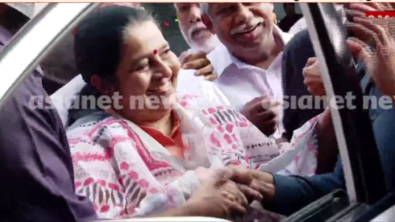 ഉമ തോമസ് എംഎല്‍എ ആശുപത്രി വിട്ടു; ഡിസ്ചാര്‍ജ് 46 ദിവസത്തെ ചികിത്സയ്ക്ക് ശേഷം