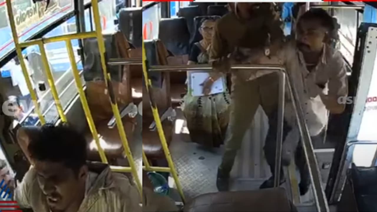 കണ്ടക്ടർ ഓടിക്കയറി അടുത്ത ബസിലെ ഡ്രൈവറെ തല്ലി; അപ്രതീക്ഷിതമായി ബസ് മുന്നോട്ട് നീങ്ങി, ബസിന്റെ ചില്ല് തകർന്നു കണ്ടക്ടർ ഓടിക്കയറി അടുത്ത ബസിലെ ഡ്രൈവറെ തല്ലി; അപ്രതീക്ഷിതമായി ബസ് മുന്നോട്ട് നീങ്ങി, ബസിന്റെ ചില്ല് തകർന്നു