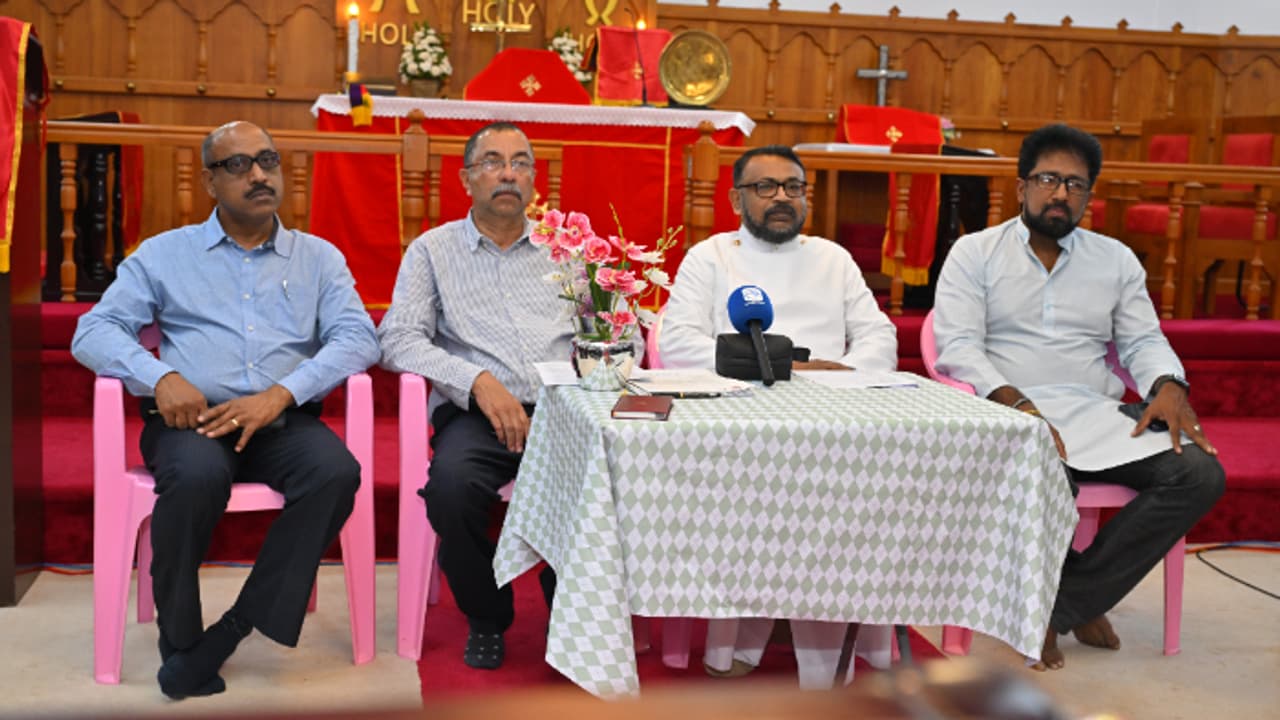 മസ്കറ്റിലെ സിഎസ്ഐ സെന്റ് ജെയിംസ് ചർച്ച് സുവർണ ജൂബിലി നിറവിൽ മസ്കറ്റിലെ സിഎസ്ഐ സെന്റ് ജെയിംസ് ചർച്ച് സുവർണ ജൂബിലി നിറവിൽ