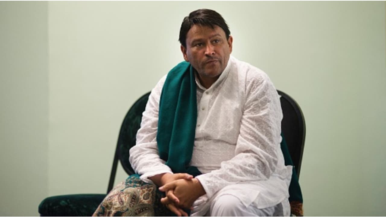 സ്വവർഗാനുരാഗിയെന്ന് സ്വയം വിശേഷിപ്പിച്ച ഇസ്ലാം പണ്ഡിതൻ വെടിയേറ്റ് മരിച്ചു 