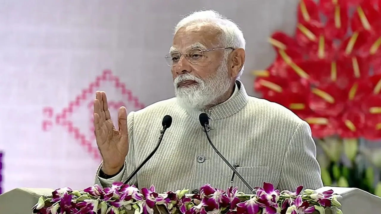 PM Modi visits exhibition at Bharat Tex 2025, interacts with participants