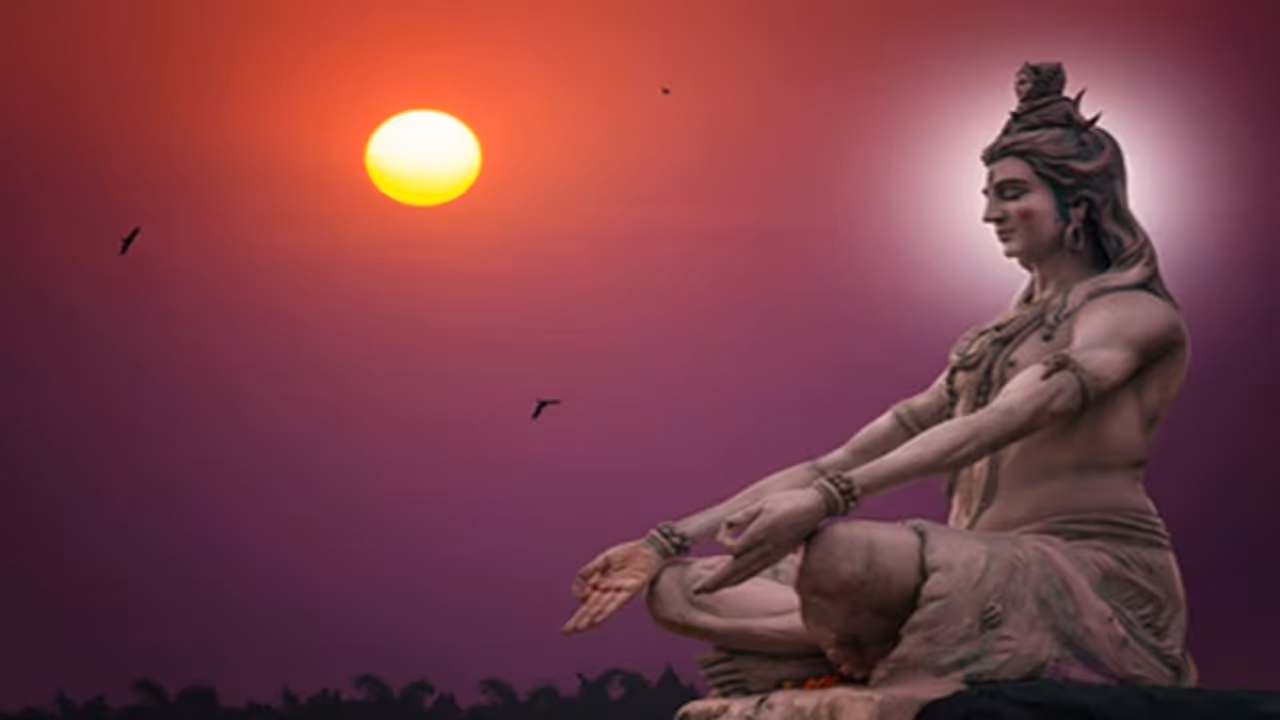 శ్రావణ మాసంలో ఏం చేయాలి? శ్రావణ మాసంలో ఏం చేయాలి?