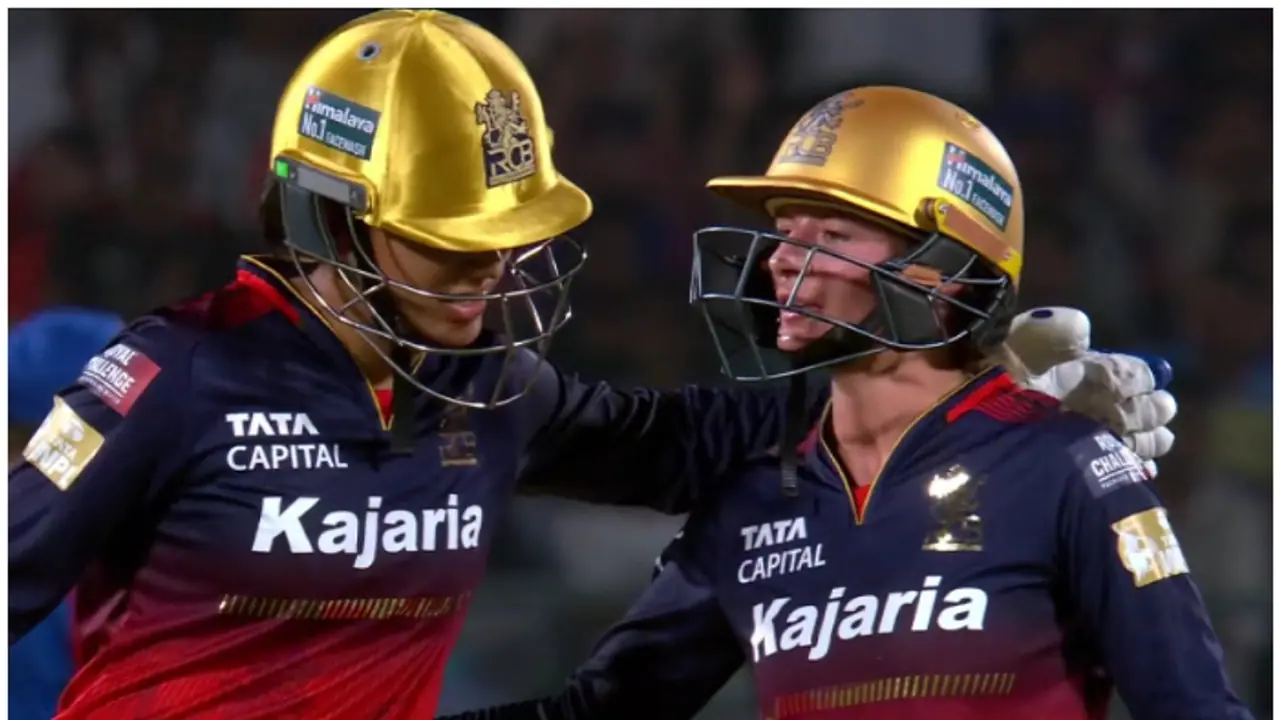 WPL 2025: ಯುಪಿ ವಾರಿಯರ್ಸ್ ಎದುರು ಸೂಪರ್ ಓವರ್ ಥ್ರಿಲ್ಲರ್ ಸೋತ ಆರ್ಸಿಬಿ! WPL 2025: ಯುಪಿ ವಾರಿಯರ್ಸ್ ಎದುರು ಸೂಪರ್ ಓವರ್ ಥ್ರಿಲ್ಲರ್ ಸೋತ ಆರ್ಸಿಬಿ!