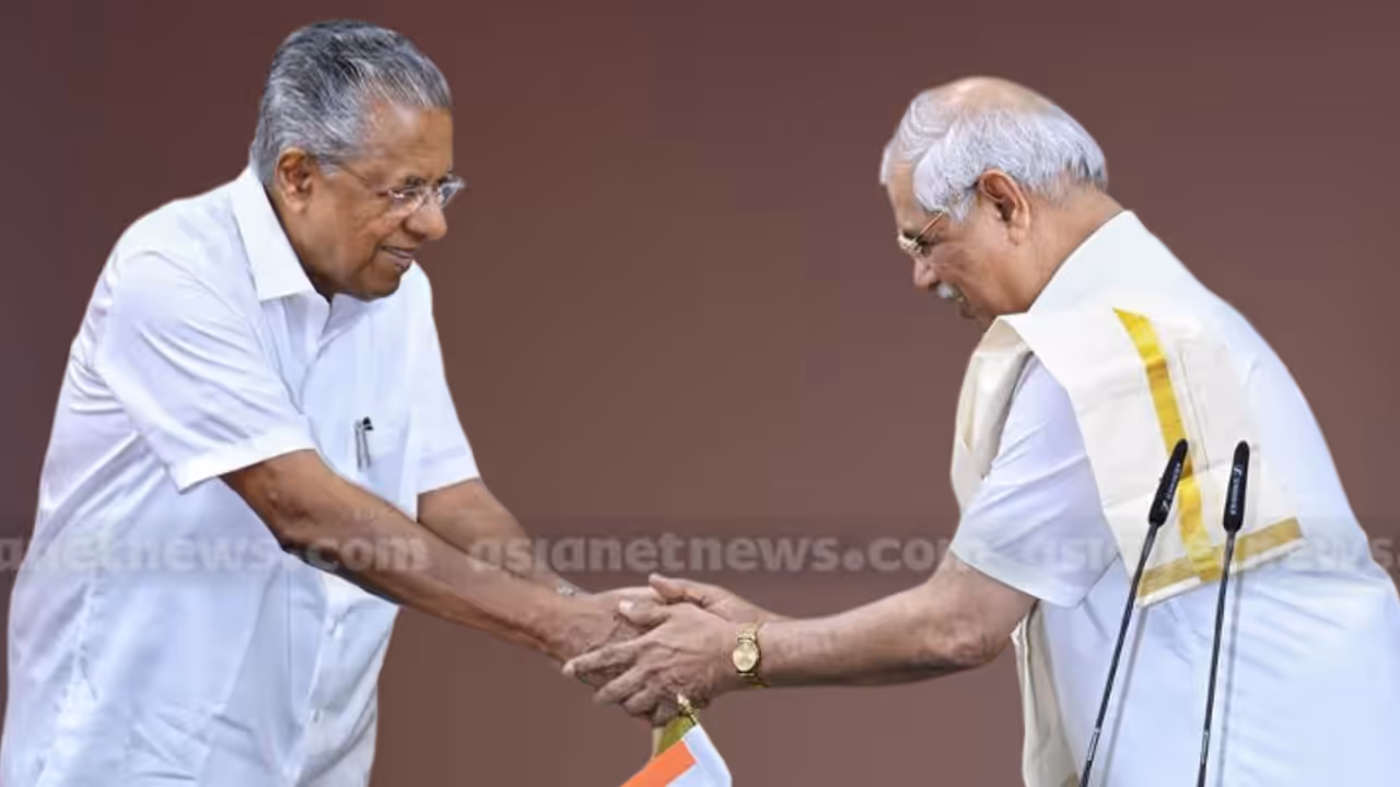 ഗവർണർക്ക് വഴങ്ങി സംസ്ഥാന സർക്കാർ: യുജിസി കരട് കൺവെൻഷനുമായി ബന്ധപ്പെട്ട സർക്കുലർ തിരുത്തി ഗവർണർക്ക് വഴങ്ങി സംസ്ഥാന സർക്കാർ: യുജിസി കരട് കൺവെൻഷനുമായി ബന്ധപ്പെട്ട സർക്കുലർ തിരുത്തി