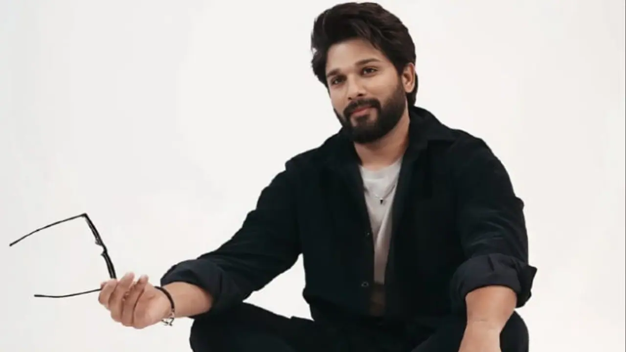 WATCH Allu Arjun visits BAPS Hindu temple in Abu Dhabi; video goes VIRAL WATCH Allu Arjun visits BAPS Hindu temple in Abu Dhabi; video goes VIRAL