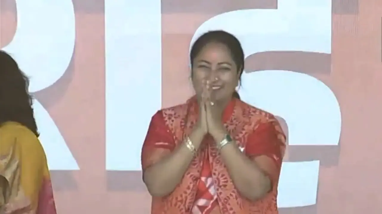Will new Delhi CM Rekha Gupta stay in 'Sheesh Mahal'? Her quick response (WATCH) Will new Delhi CM Rekha Gupta stay in 'Sheesh Mahal'? Her quick response (WATCH)