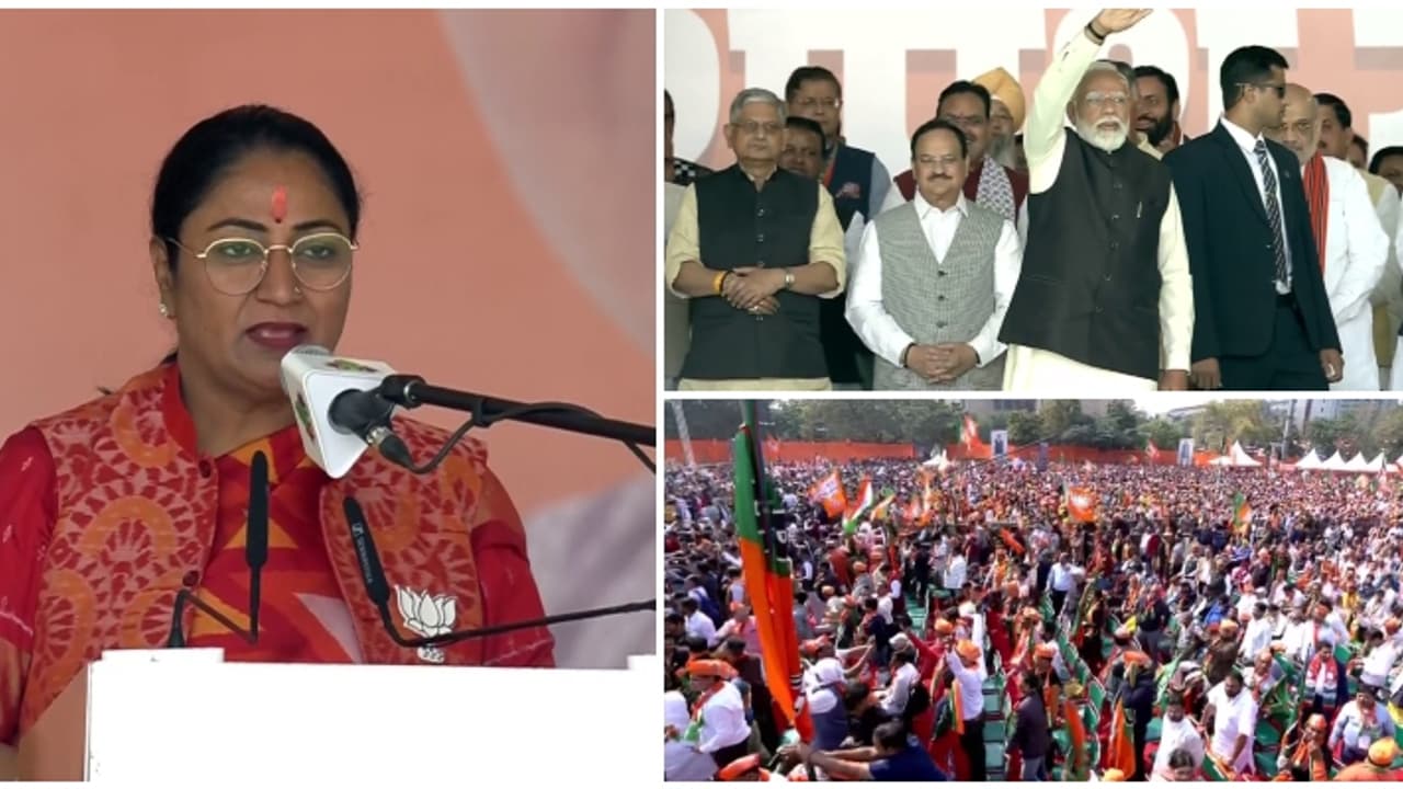 രാജ്യതലസ്ഥാനം ഭരിക്കാൻ രേഖ ഗുപ്ത, ദില്ലി മുഖ്യമന്ത്രിയായി സത്യപ്രതിജ്ഞ ചെയ്തു; ചടങ്ങിൽ മോദിയടക്കം നേതാക്കൾ രാജ്യതലസ്ഥാനം ഭരിക്കാൻ രേഖ ഗുപ്ത, ദില്ലി മുഖ്യമന്ത്രിയായി സത്യപ്രതിജ്ഞ ചെയ്തു; ചടങ്ങിൽ മോദിയടക്കം നേതാക്കൾ