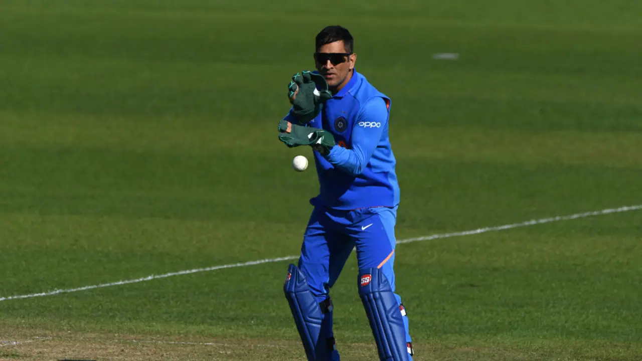 Ex India skipper MS Dhoni expresses his wish to see THESE 4 former teammates playing together again