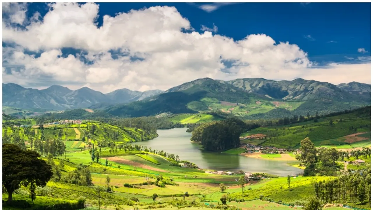 ഊട്ടി, കൊടൈക്കനാൽ ട്രിപ്പ് പ്ലാൻ ചെയ്യുന്നവരുടെ ശ്രദ്ധയ്ക്ക്; ഇന്ന് മുതൽ വാഹനങ്ങൾക്ക് നിയന്ത്രണം, ഇ പാസ് വേണം ഊട്ടി, കൊടൈക്കനാൽ ട്രിപ്പ് പ്ലാൻ ചെയ്യുന്നവരുടെ ശ്രദ്ധയ്ക്ക്; ഇന്ന് മുതൽ വാഹനങ്ങൾക്ക് നിയന്ത്രണം, ഇ പാസ് വേണം