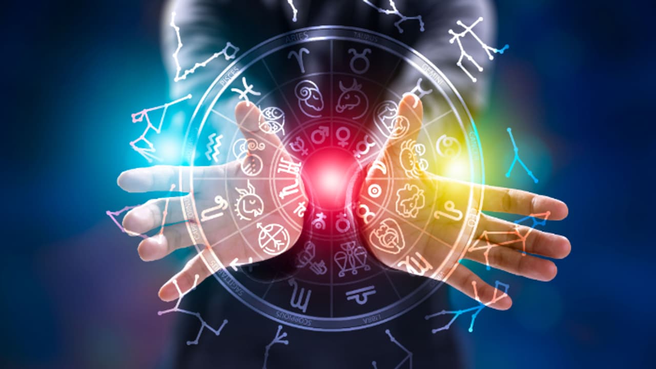 Horoscope Today: പുതിയ സംരംഭങ്ങൾ ആരംഭിക്കും; അറിയാം ഇന്നത്തെ നക്ഷത്രഫലം Horoscope Today: പുതിയ സംരംഭങ്ങൾ ആരംഭിക്കും; അറിയാം ഇന്നത്തെ നക്ഷത്രഫലം