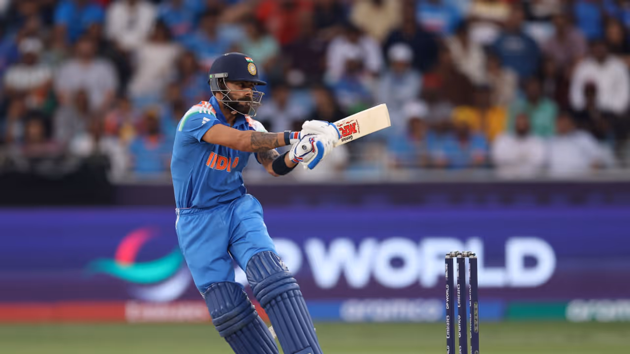 IND vs PAK: பாகிஸ்தான் பவுலர்களை சமாளிக்க விராட் கோலி புது வியூகம்! 3 மணி நேரம் பயிற்சி! 