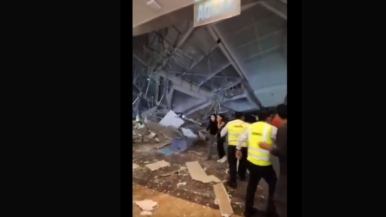 പെറുവിൽ ഷോപ്പിങ് മാളിന്റെ മേൽക്കൂര തകർന്ന് 6 മരണം, 78 പേർക്ക് പരിക്ക് പെറുവിൽ ഷോപ്പിങ് മാളിന്റെ മേൽക്കൂര തകർന്ന് 6 മരണം, 78 പേർക്ക് പരിക്ക്