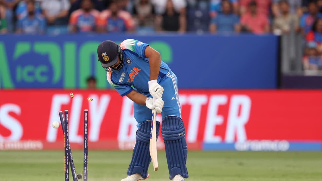 IND vs PAK, Champions Trophy: Shaheen Afridi shatters Rohit Sharma's stumps with a brilliant yorker (WATCH) IND vs PAK, Champions Trophy: Shaheen Afridi shatters Rohit Sharma's stumps with a brilliant yorker (WATCH)