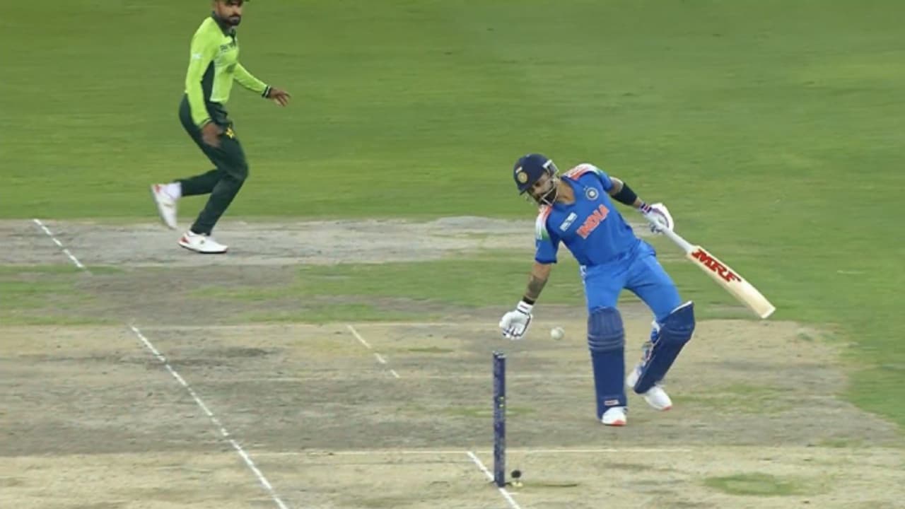 'വിരാട് കോലിക്ക് അതിൽ ഇടപെടേണ്ട കാര്യമില്ലായിരുന്നു'; ഔട്ടാവാതിരുന്നത് ഭാഗ്യം കൊണ്ടെന്ന് തുറന്നുപറഞ്ഞ് ഗവാസ്കർ 'വിരാട് കോലിക്ക് അതിൽ ഇടപെടേണ്ട കാര്യമില്ലായിരുന്നു'; ഔട്ടാവാതിരുന്നത് ഭാഗ്യം കൊണ്ടെന്ന് തുറന്നുപറഞ്ഞ് ഗവാസ്കർ