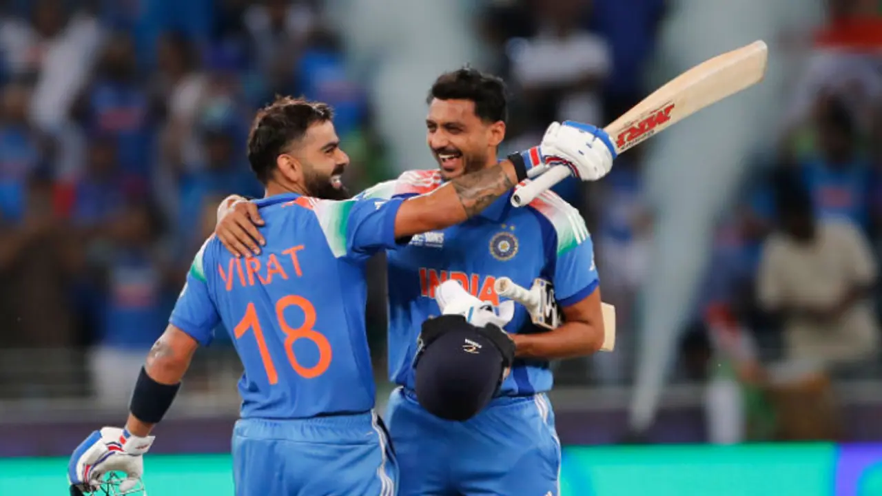 IND vs PAK, Champions Trophy: Axar Patel reveals how he helped Virat Kohli complete his 51st ODI ton (WATCH) IND vs PAK, Champions Trophy: Axar Patel reveals how he helped Virat Kohli complete his 51st ODI ton (WATCH)