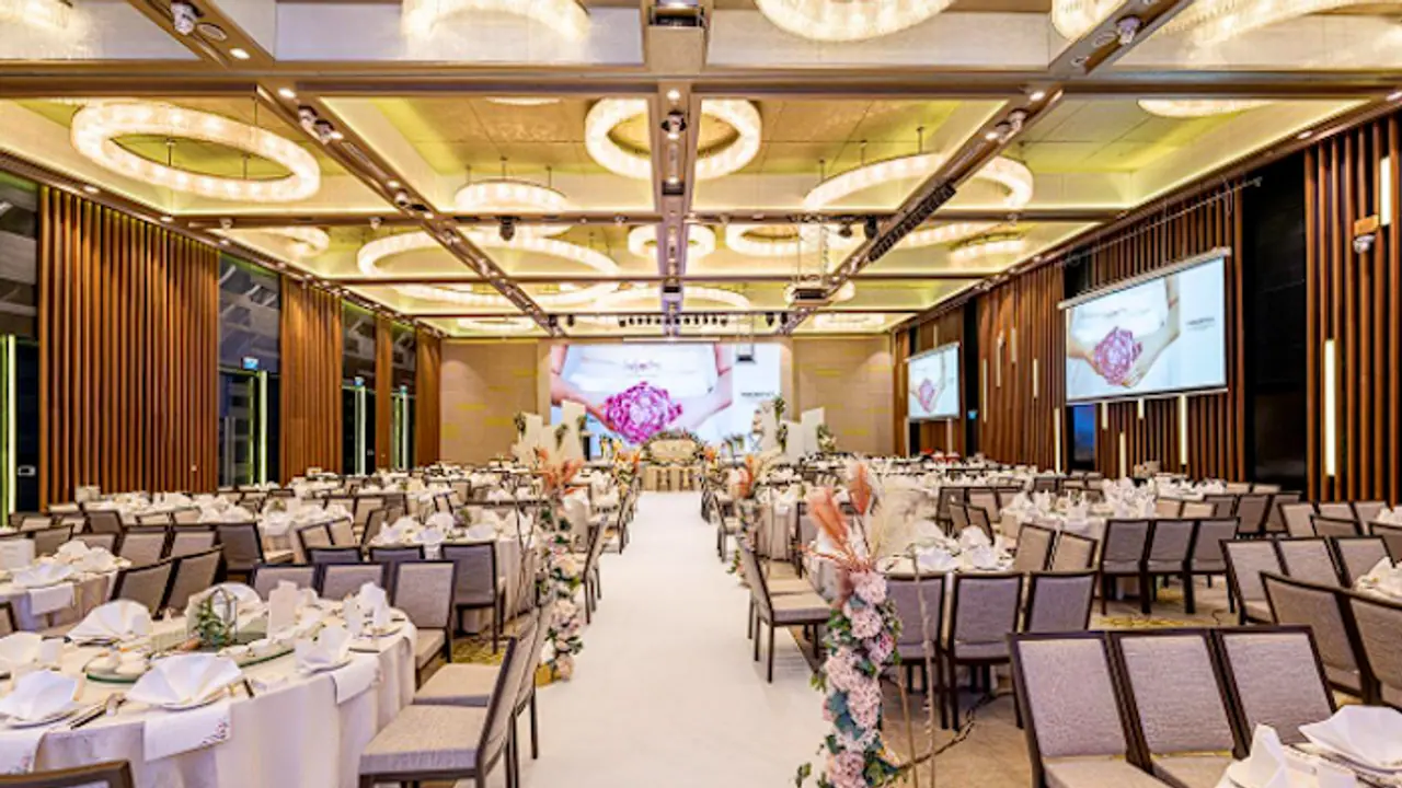 Jagmohan Garg talks about How India's Wedding Culture Powers a Massive Market