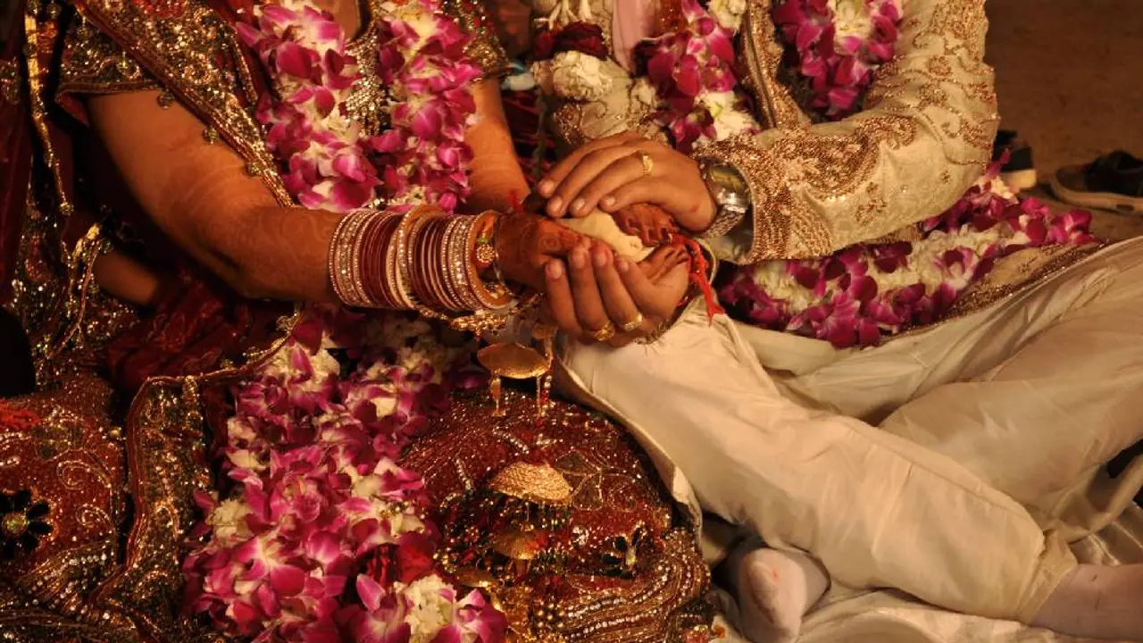 'Is marriage worth it?': Bengaluru reddit user conducts survey, asks people for advice; netizens react