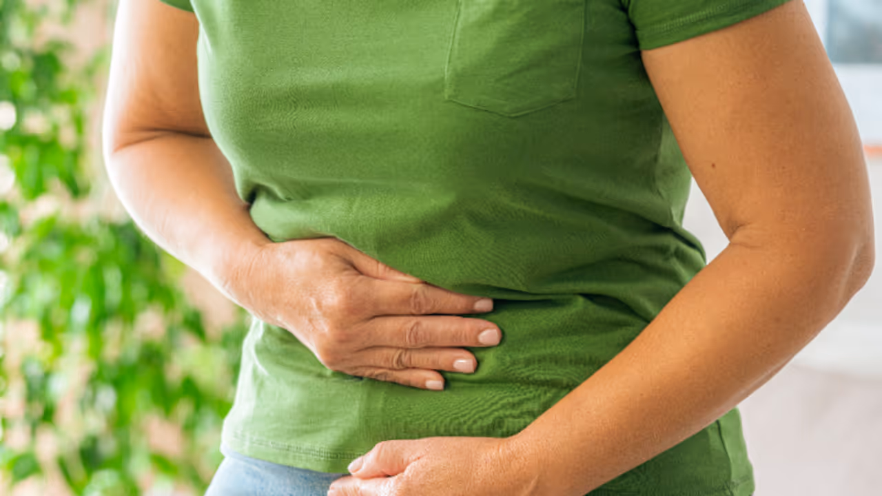 Health Tips: ദഹനക്കേട് അകറ്റാനും കുടലിന്റെ ആരോഗ്യം സംരക്ഷിക്കാനും ഡയറ്റില് ഉള്പ്പെടുത്തേണ്ട ഭക്ഷണങ്ങള് Health Tips: ദഹനക്കേട് അകറ്റാനും കുടലിന്റെ ആരോഗ്യം സംരക്ഷിക്കാനും ഡയറ്റില് ഉള്പ്പെടുത്തേണ്ട ഭക്ഷണങ്ങള്