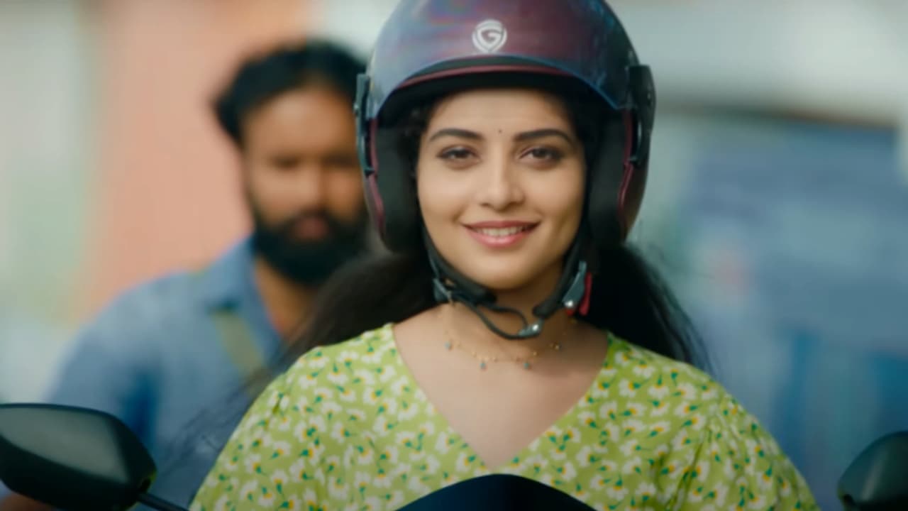 ഒന്നര വര്ഷത്തിന് ശേഷം ഒടിടിയിലേക്ക്; 'പ്രാവ്' സ്ട്രീമിംഗ് പ്രഖ്യാപിച്ചു ഒന്നര വര്ഷത്തിന് ശേഷം ഒടിടിയിലേക്ക്; 'പ്രാവ്' സ്ട്രീമിംഗ് പ്രഖ്യാപിച്ചു