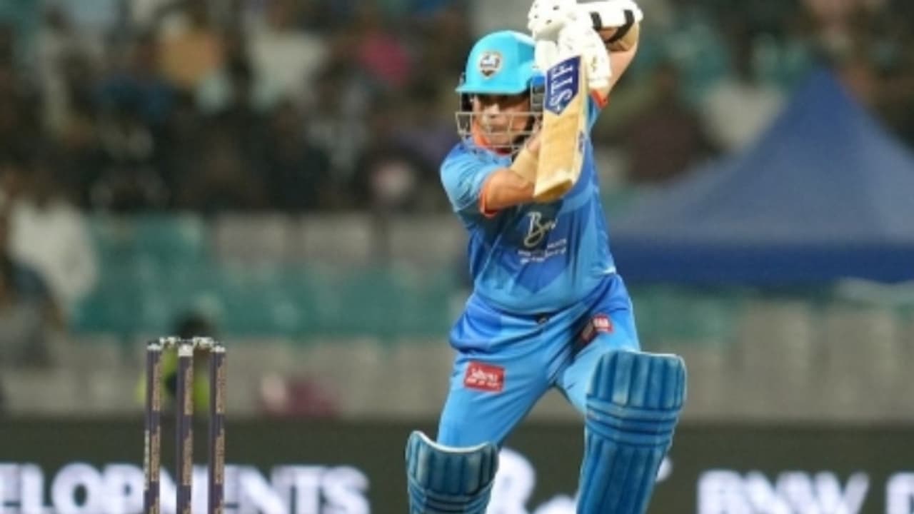 സച്ചിന് തിളങ്ങാനായില്ല, ഇര്‍ഫാനും നിരാശപ്പെടുത്തി! ദക്ഷിണാഫ്രിക്കയെ എട്ട് വിക്കറ്റിന് തകര്‍ത്ത് ഇന്ത്യ