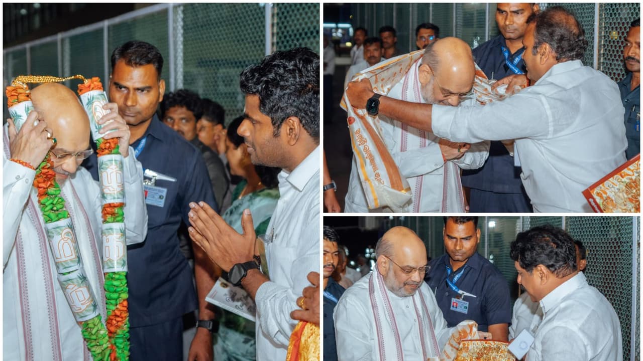 கோவையில் கெத்து காட்டும் பாஜக.! புதிய அலுவலகம் திறப்பு விழா அமித்ஷாவிற்கு பூரண கும்ப மரியாதை