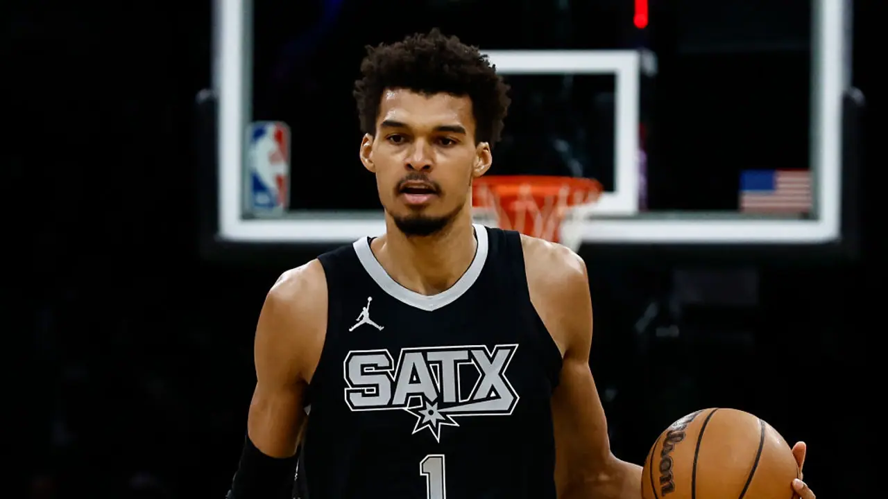 Victor Wembanyama’s Top 5 Moments in the NBA That Prove He’s a Future Superstar Victor Wembanyama’s Top 5 Moments in the NBA That Prove He’s a Future Superstar